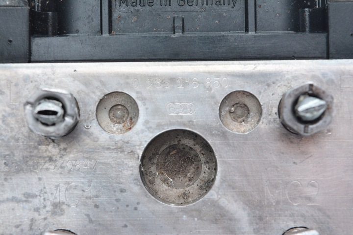 фото №7, Блок управления abs toyota 0273004571 0265216850 44510-02050