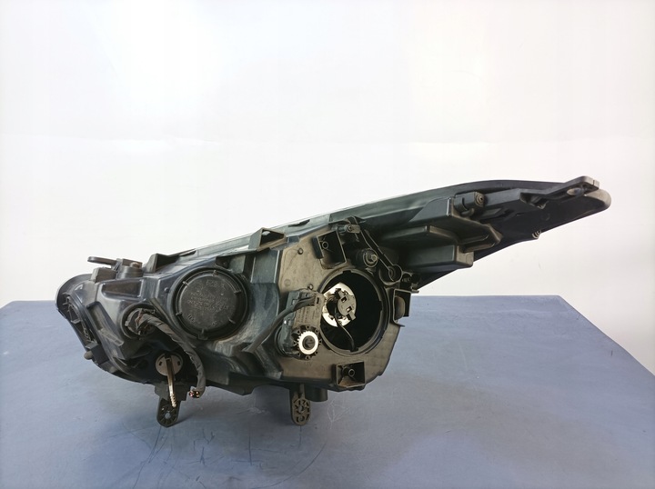 фото №8, Hyundai i40 i фара правий uk