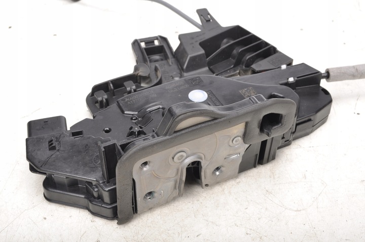 фото №6, Mercedes w177 замок дверь правые зад 6 pin