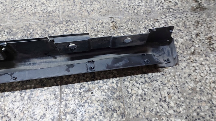 фото №16, Поріг планка накладка порогова права toyota avensis t27 15- рестайлінг