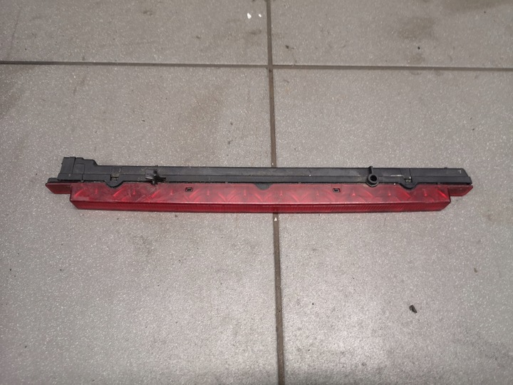 фото №1, Свет сплав третье audi a4 b5 avant 8d9945097b