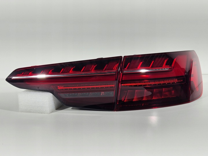 фото №1, Лампы правые зад задние audi a4 b9 рестайлинг sedan 8w5 matrix адаптер eu