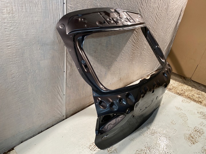 фото №2, Maserati levante крышка багажника зад задняя