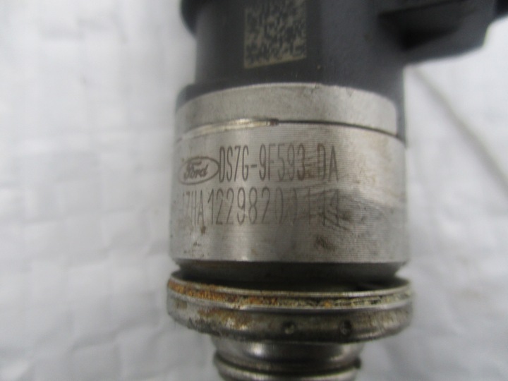 фото №2, Wtrsyk інжектор ford kuga mk2 focus mk3 c-max mk2 1.5 ecoboost