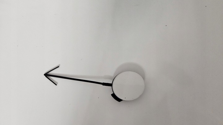 фото №1, Seat ibiza 2008-2012 заглушка бампера фаркоп перед 6j0807241 белая