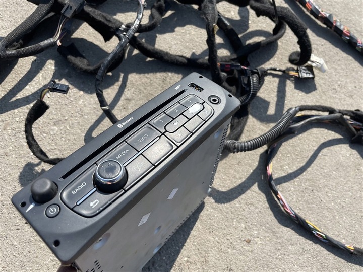 фото №7, Навігація навігація радіо дисплей установка 10-15r renault master iii 3