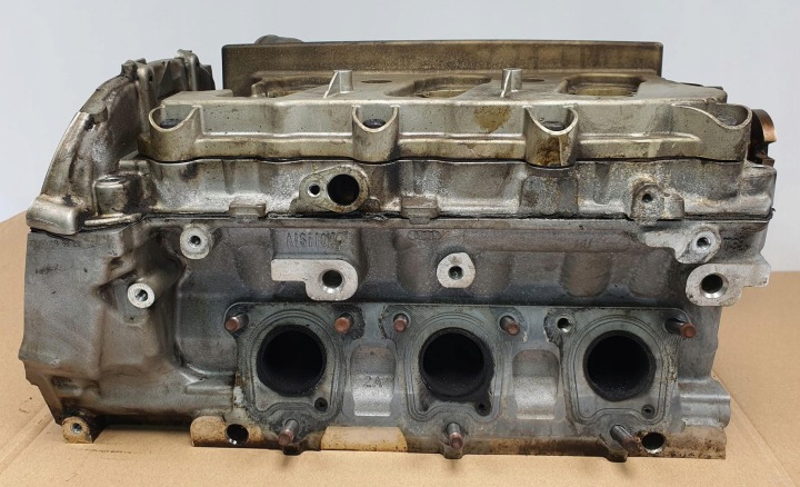 фото №9, Головка двигателя правая ccda audi a6 c6 fsi 06e103404a