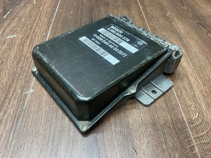 фото №7, Блок управления  ecu двигателя перед mercedes-benz e w124 0280800378