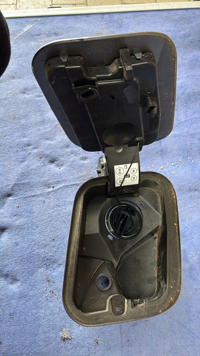 фото №7, Крышка заливка топлива captur ii 1.0 tce 781200081r bixnb bixnk