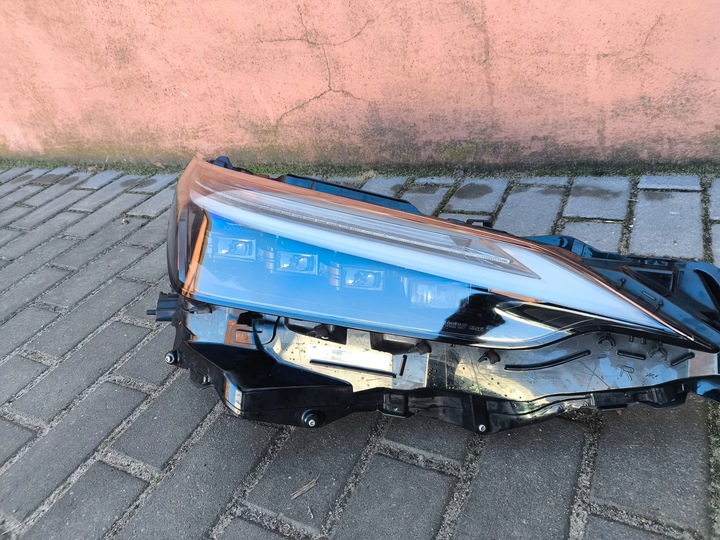 фото №3, Лампа правая полный led lexus nx ii