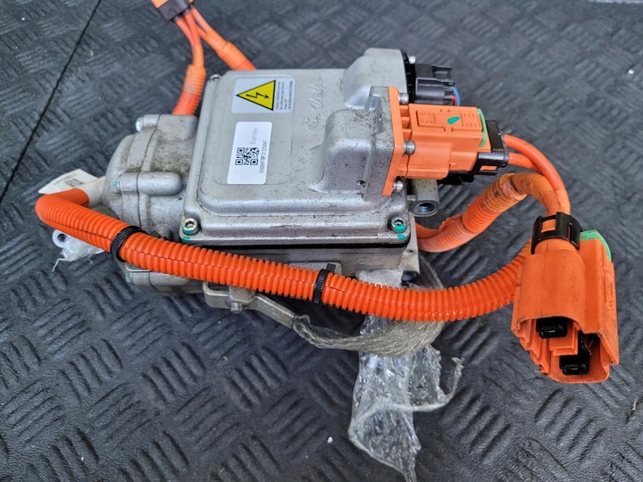 фото №5, Компрессор компрессор кондиционера жгут 926006978r dacia spring