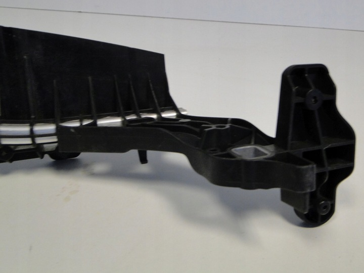 фото №11, Mercedes eqc 293 каркас решётка pas переднее усилитель кронштейн