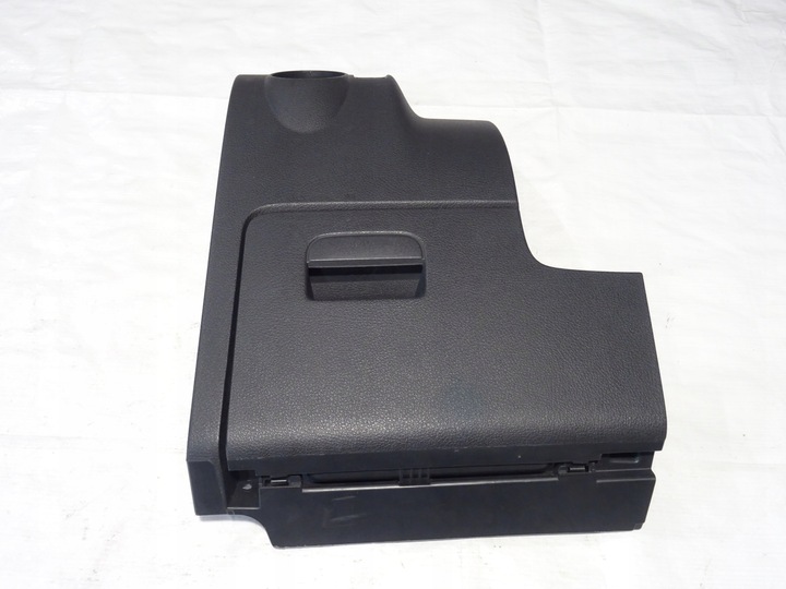 фото №1, Защита бардачок панели левый vw golf v 5 + plus 5m0