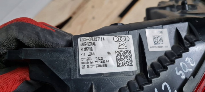 фото №11, Sq8 q8 rsq8 рестайлинг лампа led левая левый зад w крыло 24r 4m8945070aa