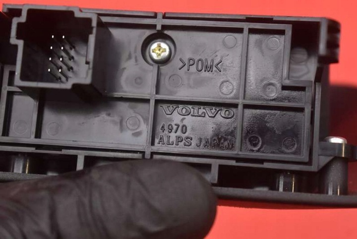 фото №9, Кнопка тормоза ручного 31334637 volvo v60 1 i 10-13