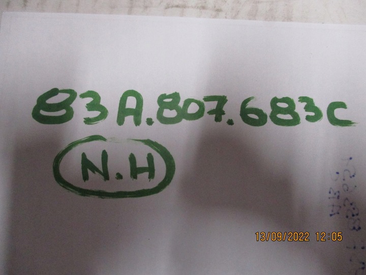 фото №10, Решітка бампера середня нижня audi q3 83a807683c