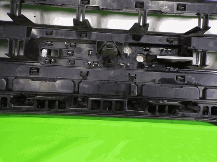 фото №14, Gmc sierra v 20r решётка решётка бампера p84508253 19255-302