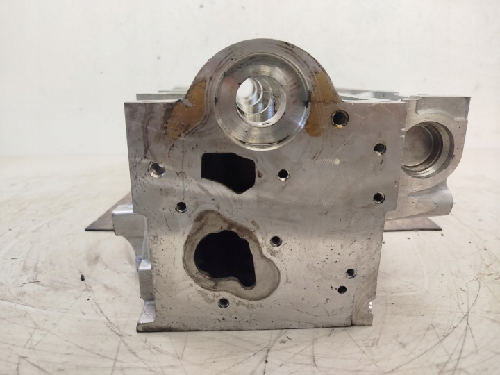 фото №8, Головка двигуна renault nissan 1.5 dci 110421615r -b 110413019r 2013 2