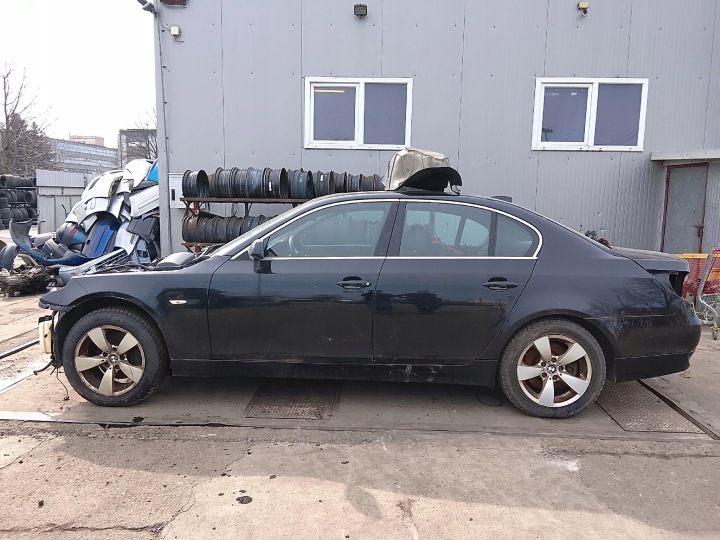 фото №6, Бампер задний bmw e-60 sedan 475/9 чёрный sapphire металлик