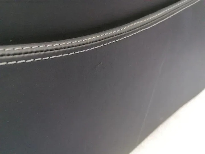 фото №13, Ferrari 612 scaglietti armrest 66975600 центральний