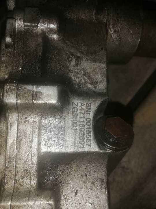 фото №2, Насос масла mercedes actros mp4