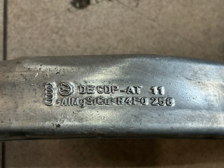 фото №14, Поворотный кулак ступица большая правая перед audi a6 c6 оригинал красивая