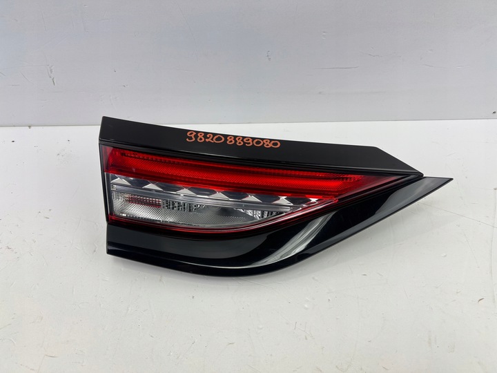 фото №1, Лампа w крышка багажника левая задняя citroen ds3 crossback 9820889080