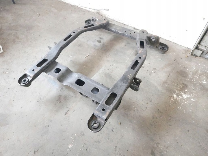 фото №8, Подрамник тележка балка перед kia carnival i 2.9tdi 99-