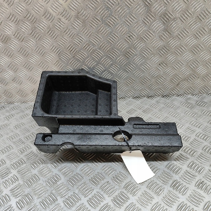 фото №1, Audi q5 sq5 2022 інші елементи оздоблення багажника