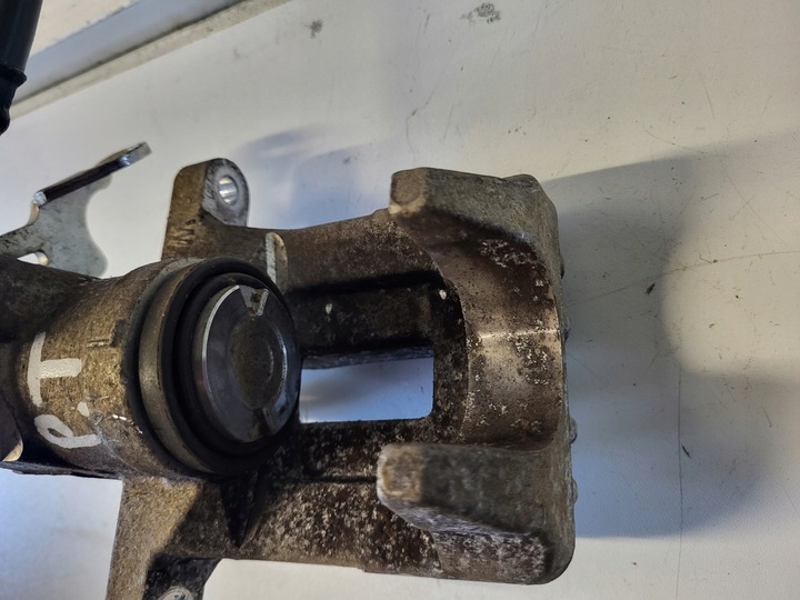 фото №5, Супорт гальмівний праві зад audi a6 c5 1.8t