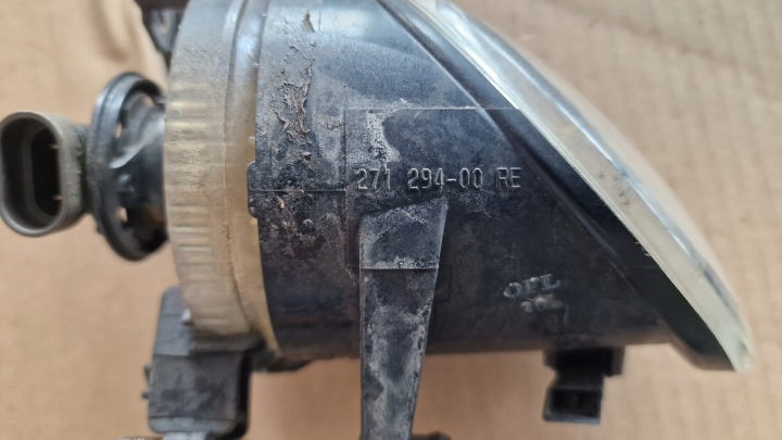 фото №6, Галоген бампера праве перед передній vw passat b6 271294-00 re