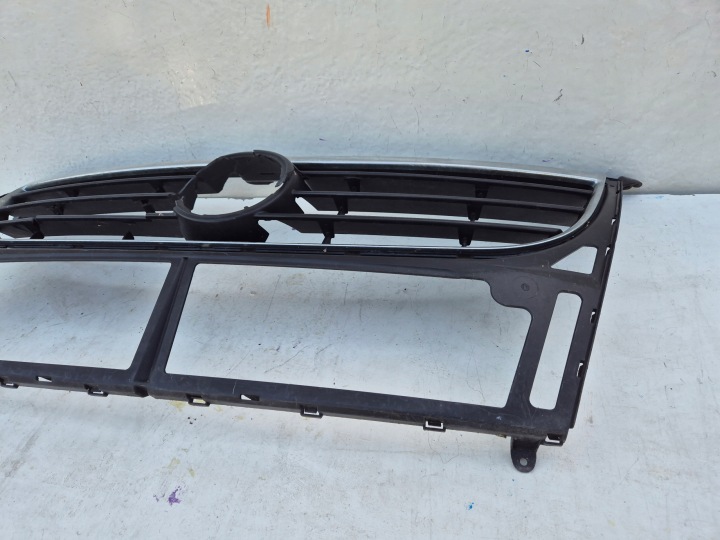 фото №10, Vw touran 07-10 рестайлінг решітка радіатора решітка