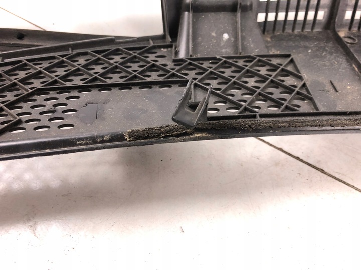 фото №8, Панель під лобовим склом nissan micra k12 66862 ax700