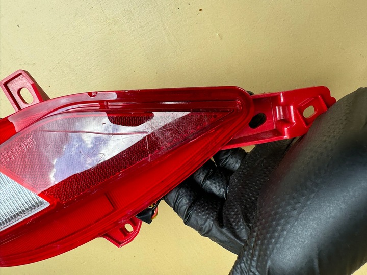 фото №10, Hyundai tucson 4 iv 20r- лампа противотуманная правая задняя правый зад