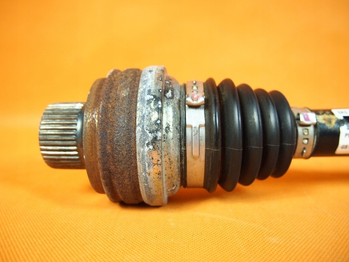 фото №8, Audi a5 8t полуось зад задняя lh pr 8k0501203m 18km