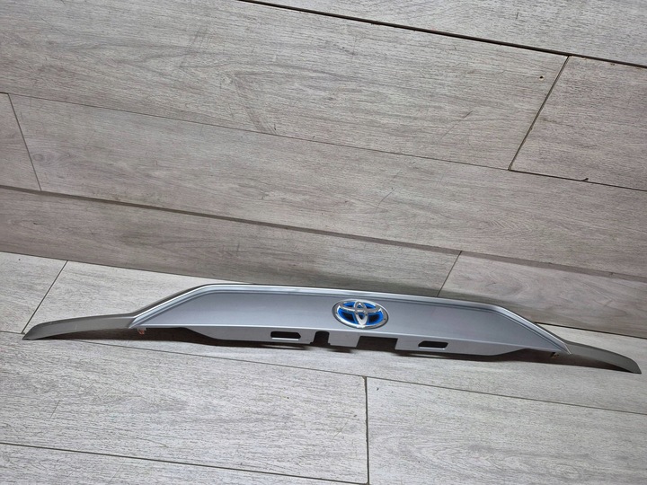 фото №1, 13897. toyota rav 4 накладка кришка зад 76801-42240