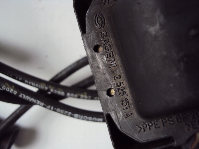 фото №4, Котушка запалювання renault clio ii 1.2 98-05