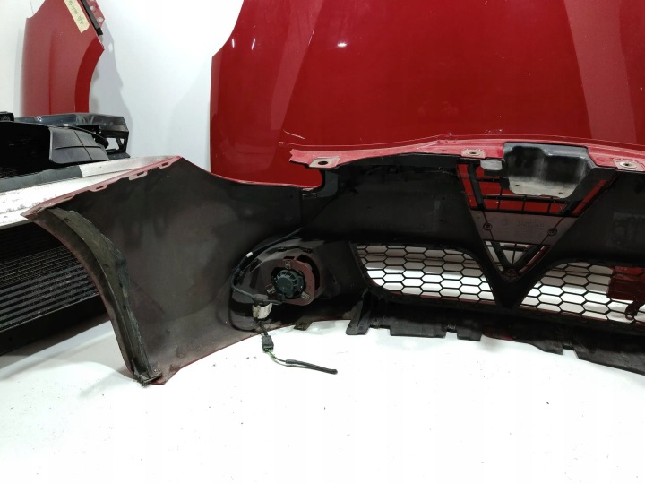 фото №7, Alfa romeo giulietta перед комплектний oem w колір