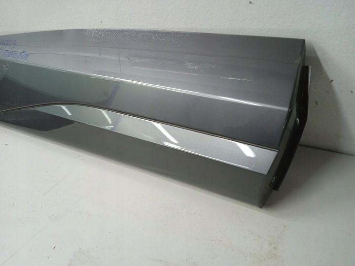 фото №4, Cupra formentor планка дверь правый зад