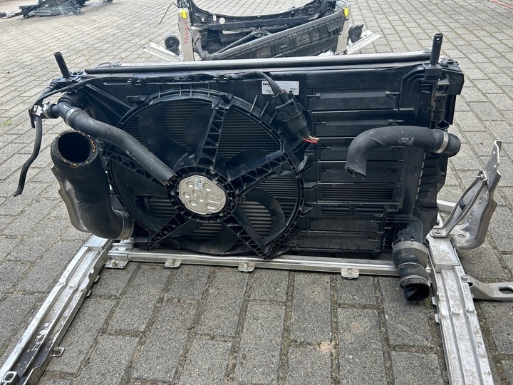 фото №16, Bmw x1 f48 lci рестайлинг pas переднее усилитель балка радиатор 16d 1.5