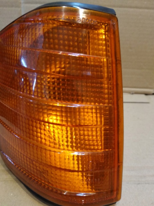 фото №12, Mercedes w201 190 поворотник праве bosch 1305232097 оригінал.