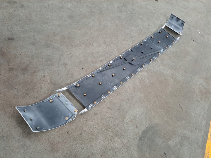 фото №7, Планка капота решітка кабіни комплект volvo fh 5