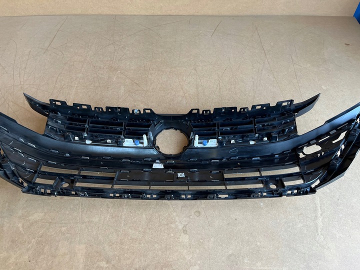 фото №11, Arteon r-line рестайлінг решітка перед led хром чорна