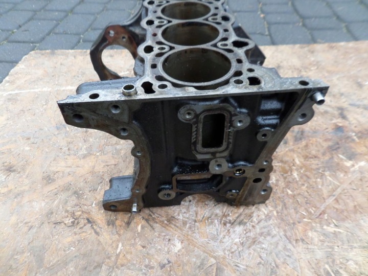 фото №8, Блок  двигуна стійка opel corsa d astra j a12xer 1.2 16v agila meriva adam