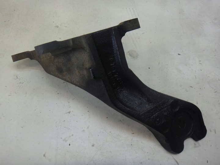 фото №8, Лапи кронштейн двигателя правая bmw x5 e53 4.4 4.8 i n62 lci