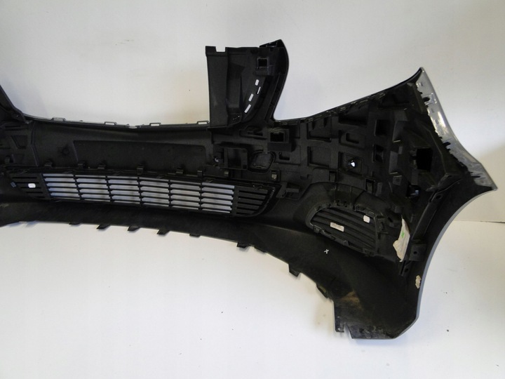 фото №10, Mercedes v клас w447 447 решітка середня бампера