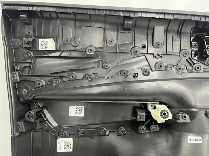 фото №12, Карта vw id.3 id3 дверна карта (обшивка) права передній пасажира 10b867010g