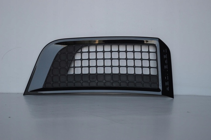 фото №1, Впуск решітка крила land rover defender