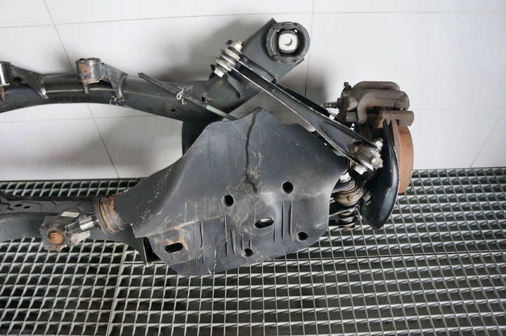 фото №6, Балка ось зад подрамник подвешивание bmw f20