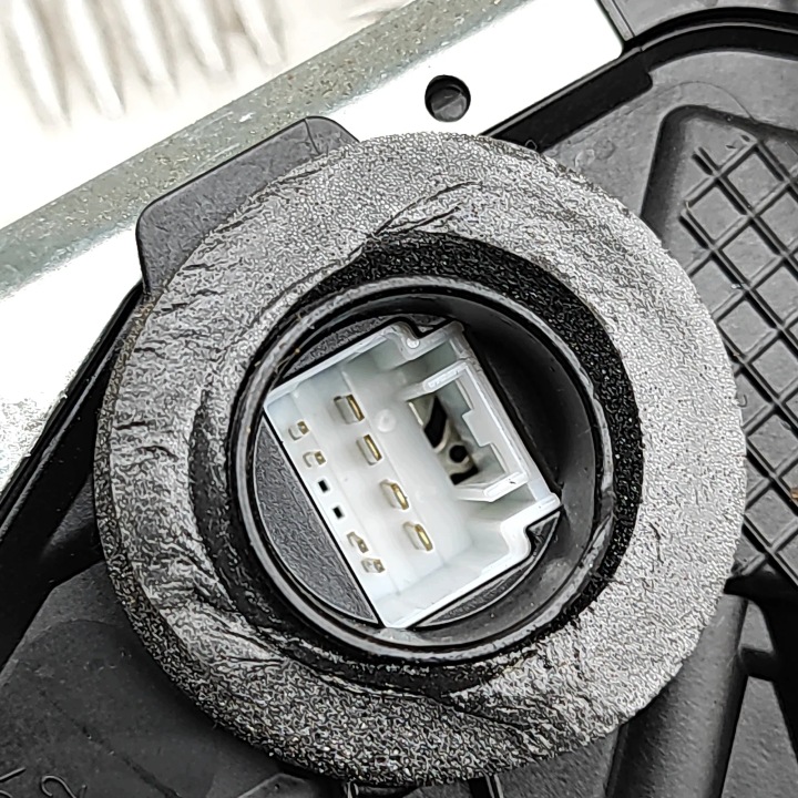 фото №6, Замок лівих передніх двері lexus rx _l2_ 6904048120 36775641 3.5l 230kw